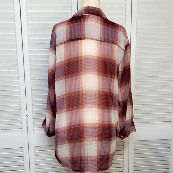 Band of Gypsies Plaid Button Down Shirt - Red and Cream - Picture 5 of 9